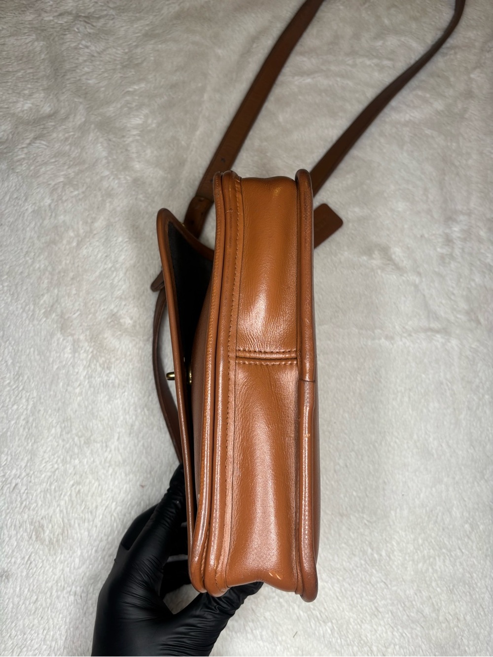 Vintage Coach Brown Leather Turnlock Crossbody Bag Made In United States - Picture 6 of 16